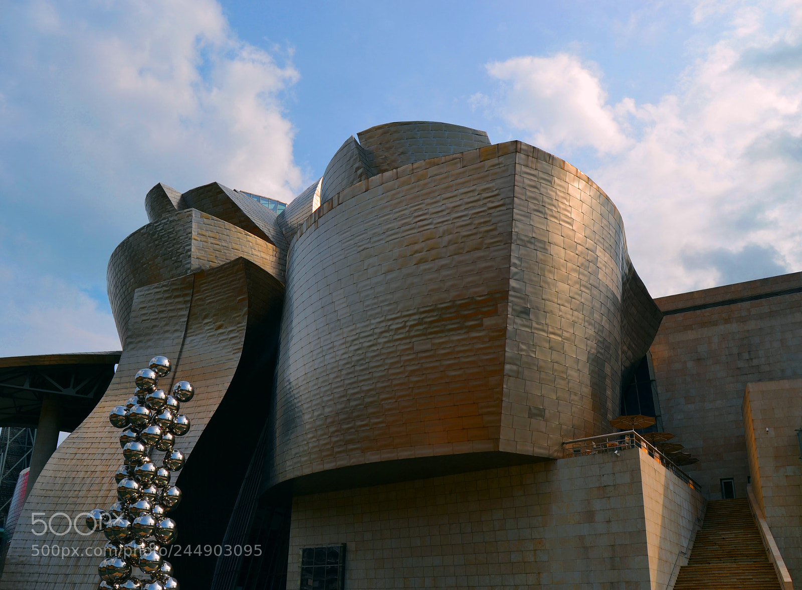 Nikon D3100 sample photo. Museo guggenheim. bilbao photography