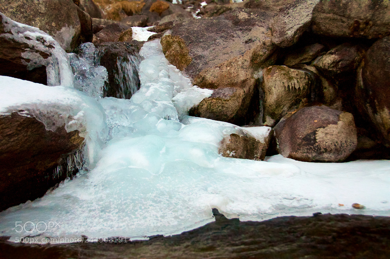 Nikon D5000 sample photo. Ice photography