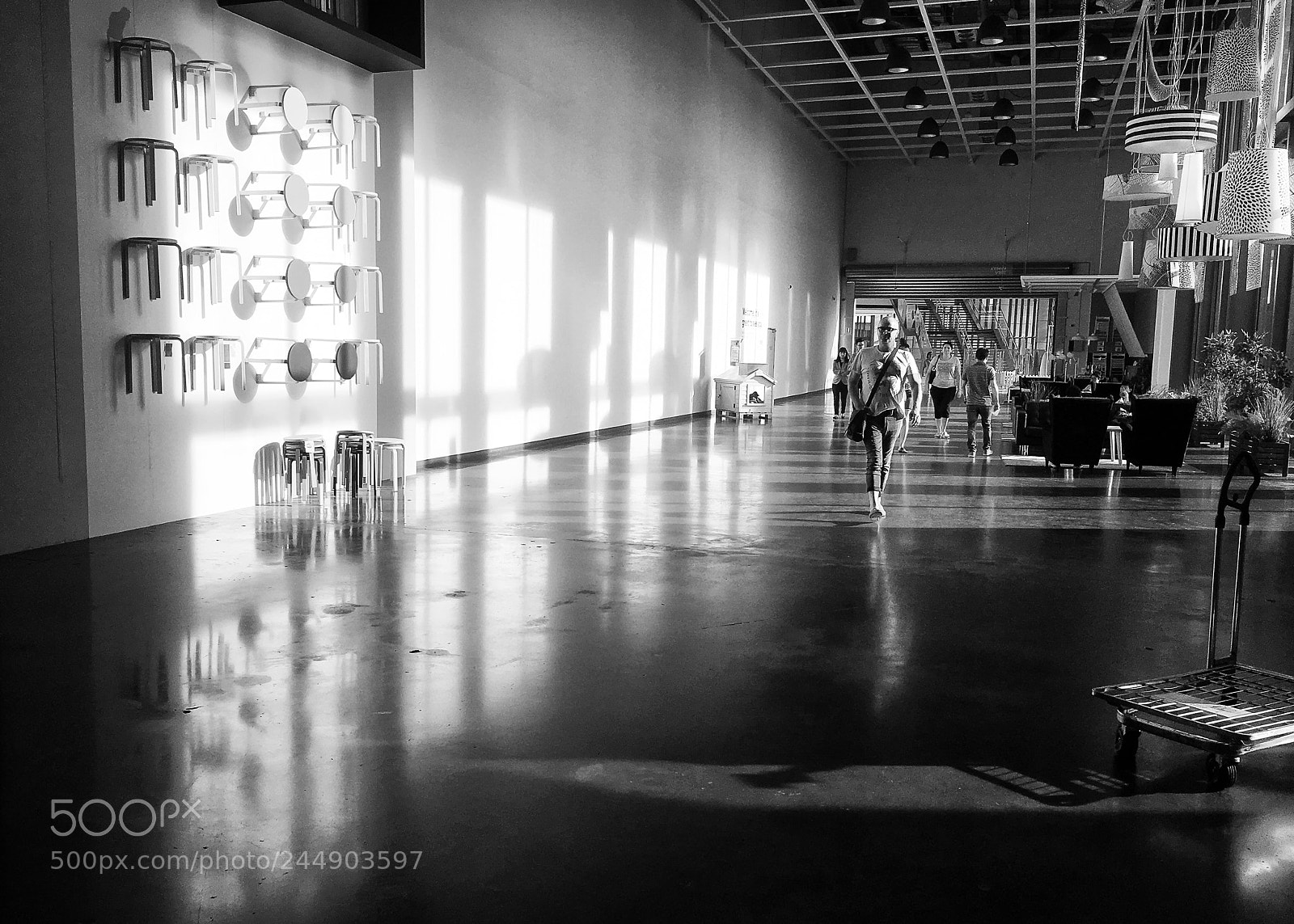 Apple iPhone 6s sample photo. Shopping mall photography