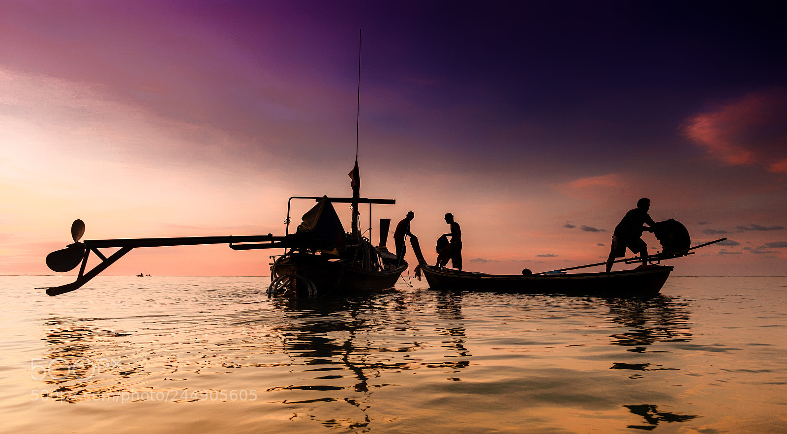 Sony Cyber-shot DSC-RX100 IV sample photo. Fishermen at sunset photography