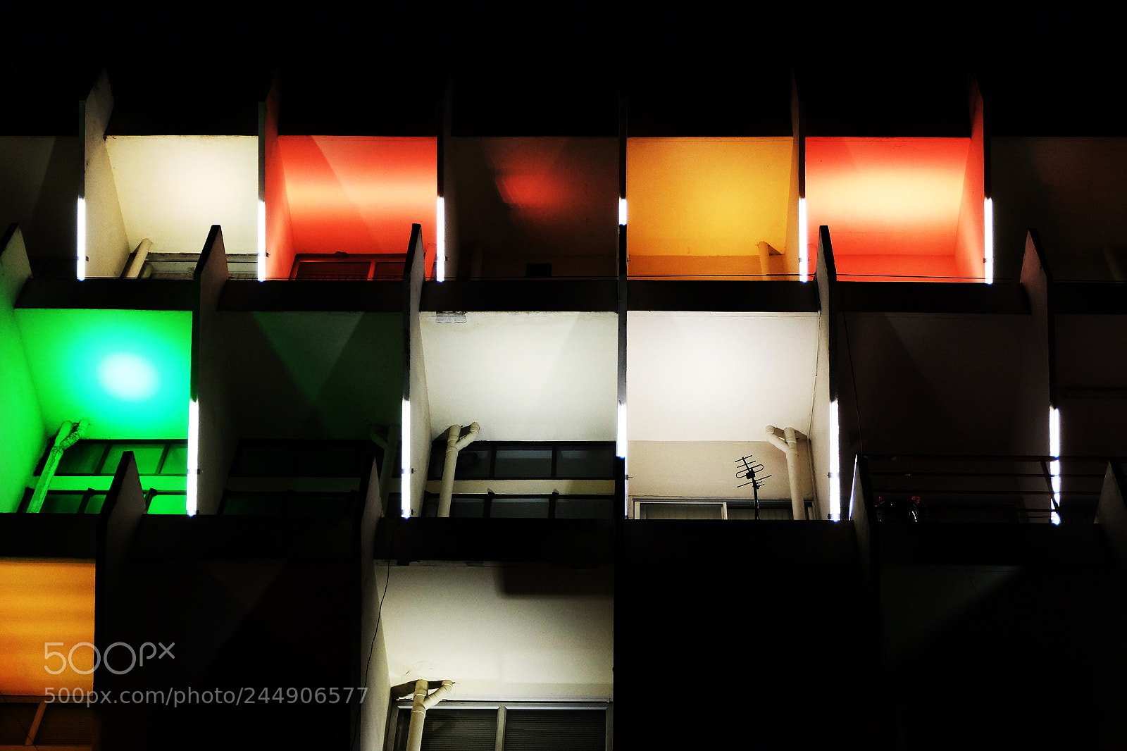 Fujifilm X-M1 sample photo. The color apartment photography