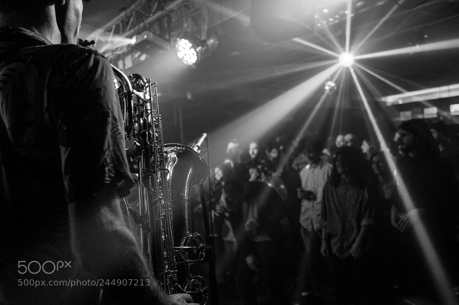 Fujifilm X-T2 sample photo. Sax, people, lights photography