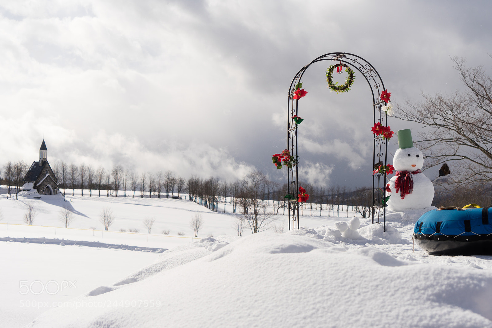Sony a7 sample photo. Snowman gate photography