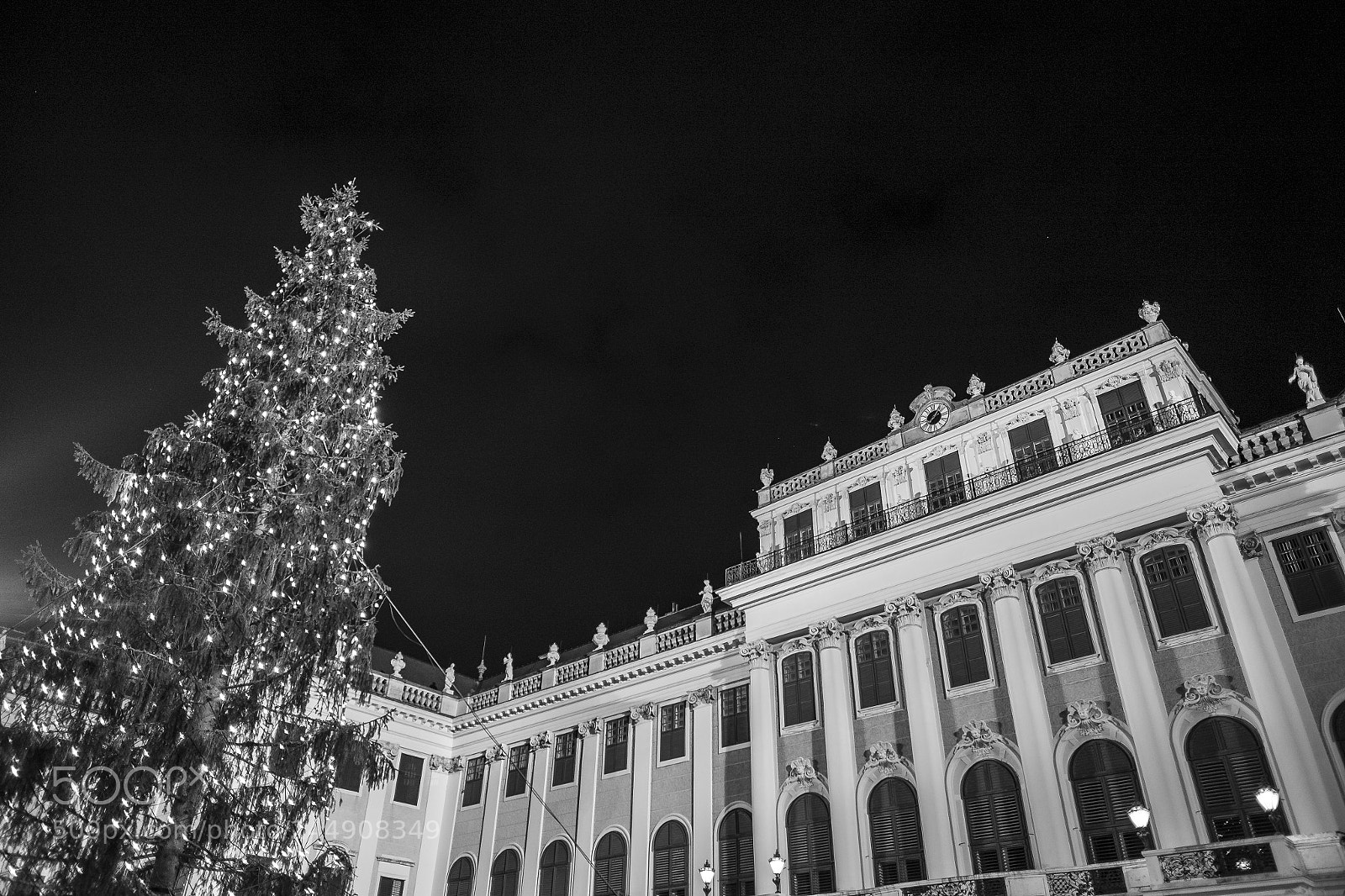 Fujifilm X-T1 sample photo. Christmas tree photography