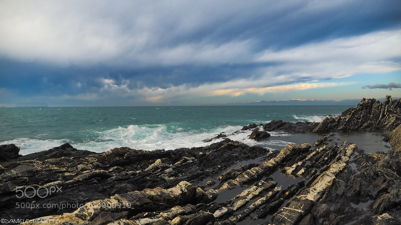 Olympus OM-D E-M10 III sample photo. Nervi - genova photography