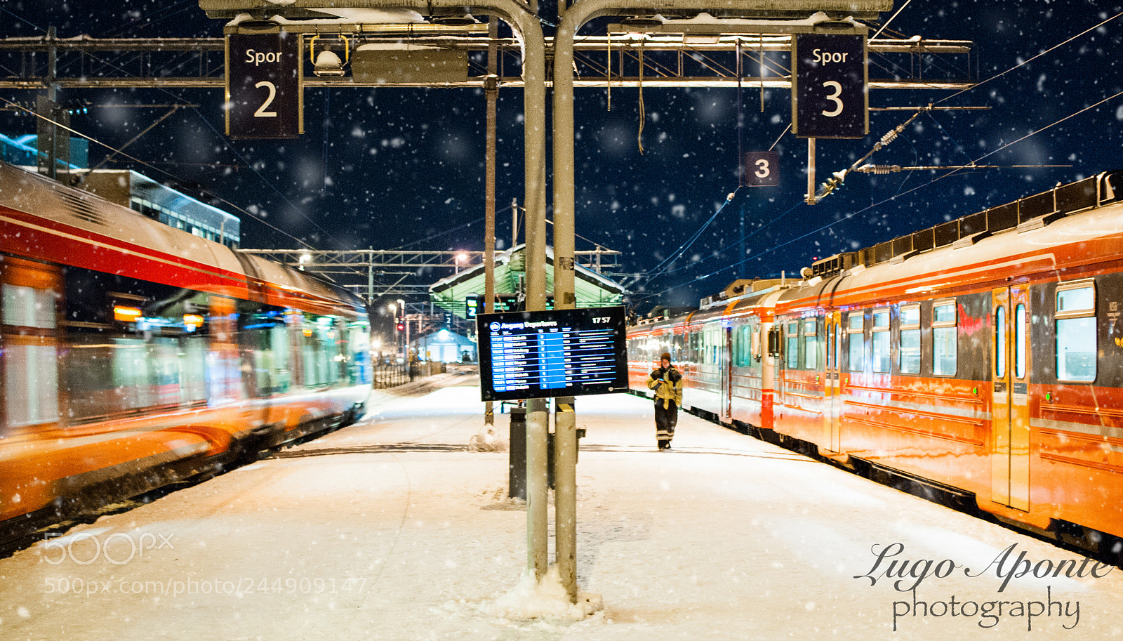 Nikon D300 sample photo. Ski train station photography