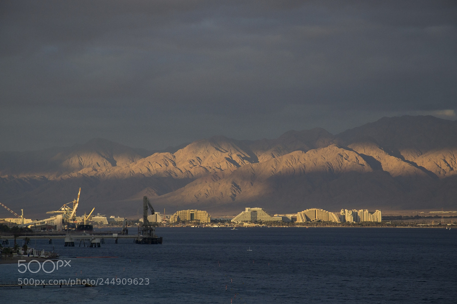 Nikon D3100 sample photo. View on akaba from photography