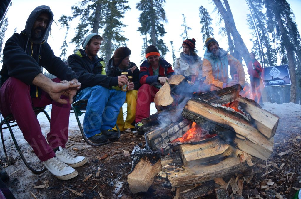 Nikon D7000 + Nikon AF DX Fisheye-Nikkor 10.5mm F2.8G ED sample photo. Gulmarg snowboarding photography