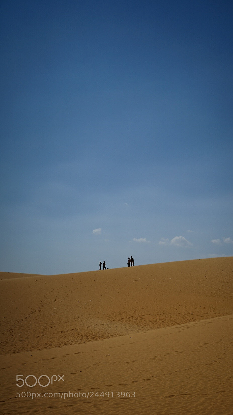 Sony a7 II sample photo. I wish i'm alone photography