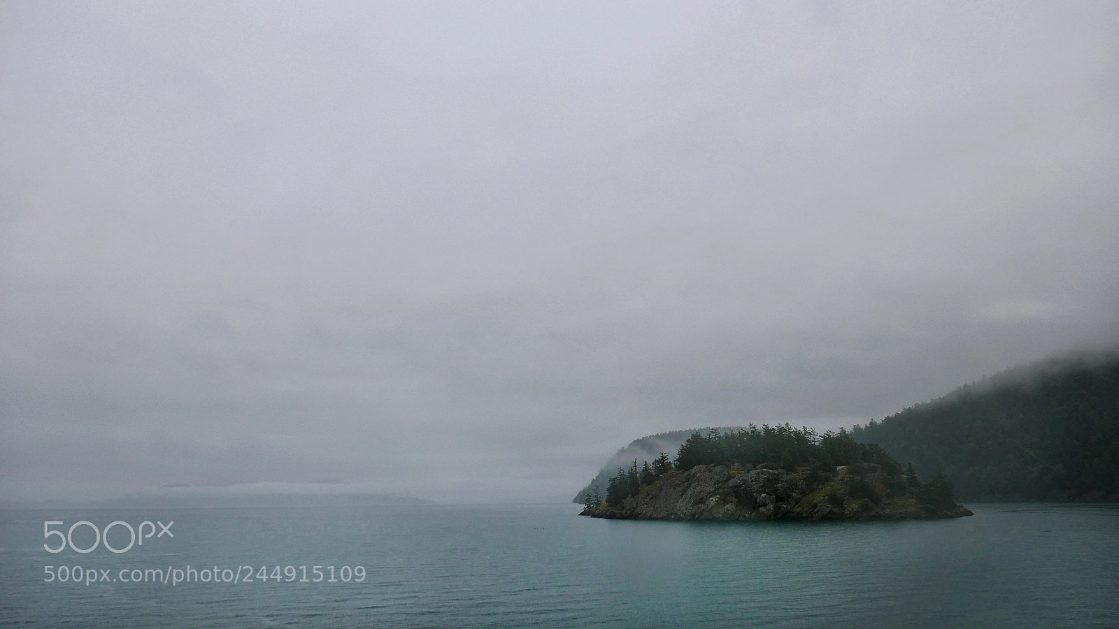 Panasonic Lumix DMC-LX100 sample photo. Islands in the mist photography