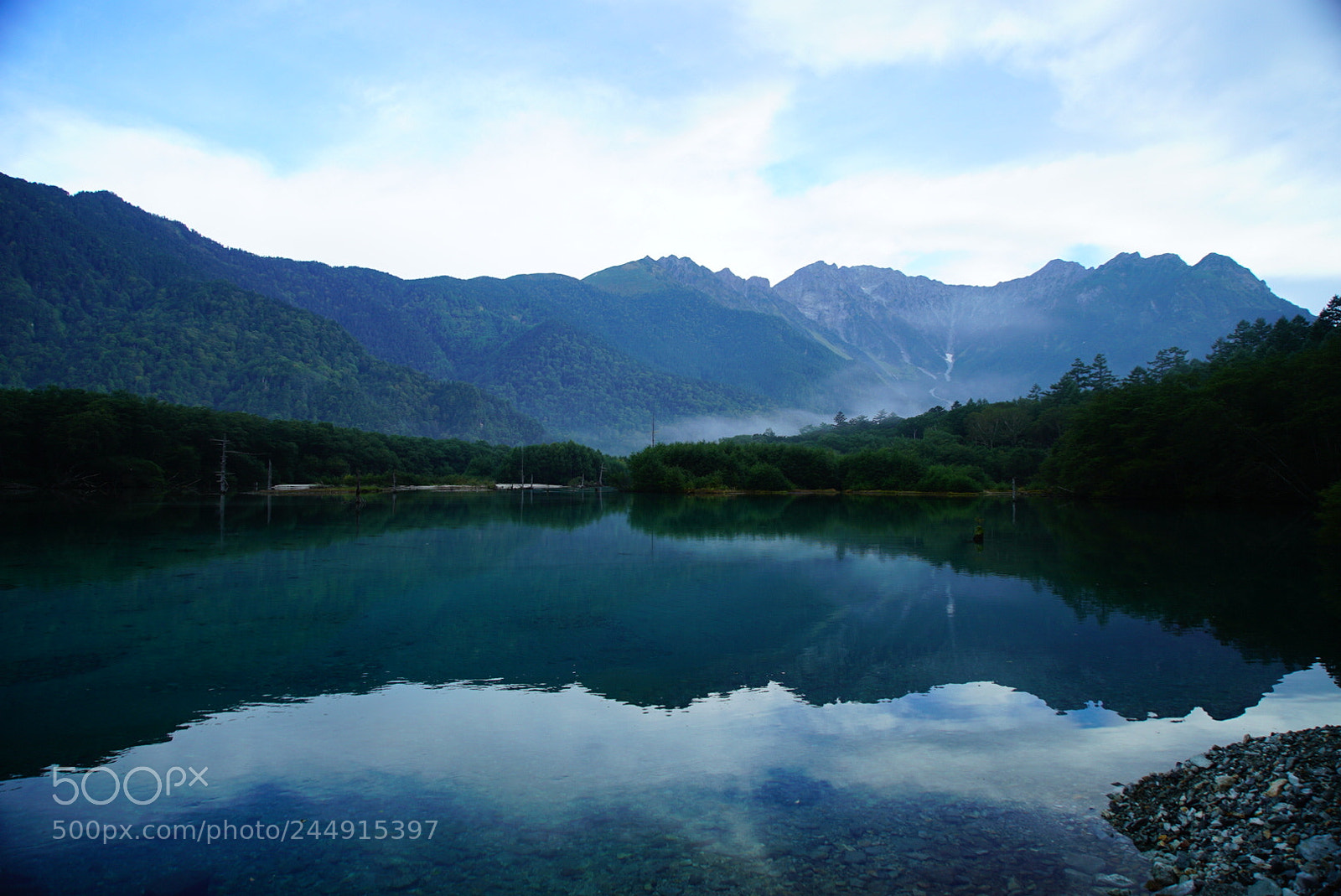Sony a7S II sample photo. Be reflected photography