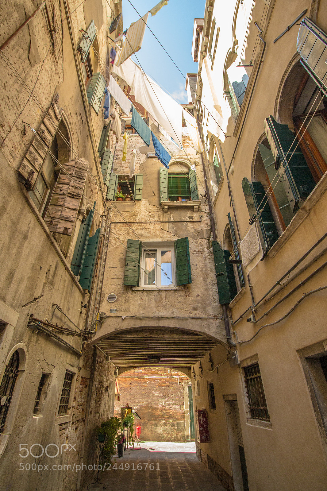 Canon EOS 650D (EOS Rebel T4i / EOS Kiss X6i) sample photo. Venice on the clothesline photography