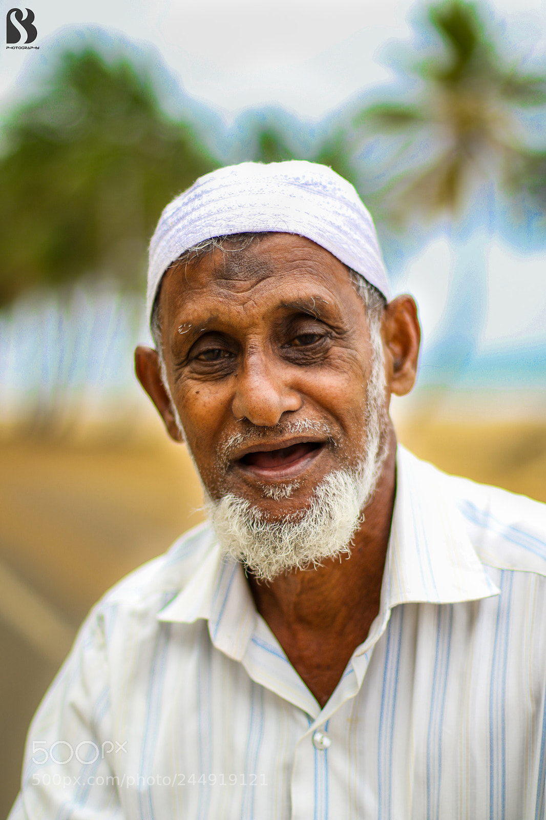 Canon EOS 7D Mark II sample photo. Happy man photography