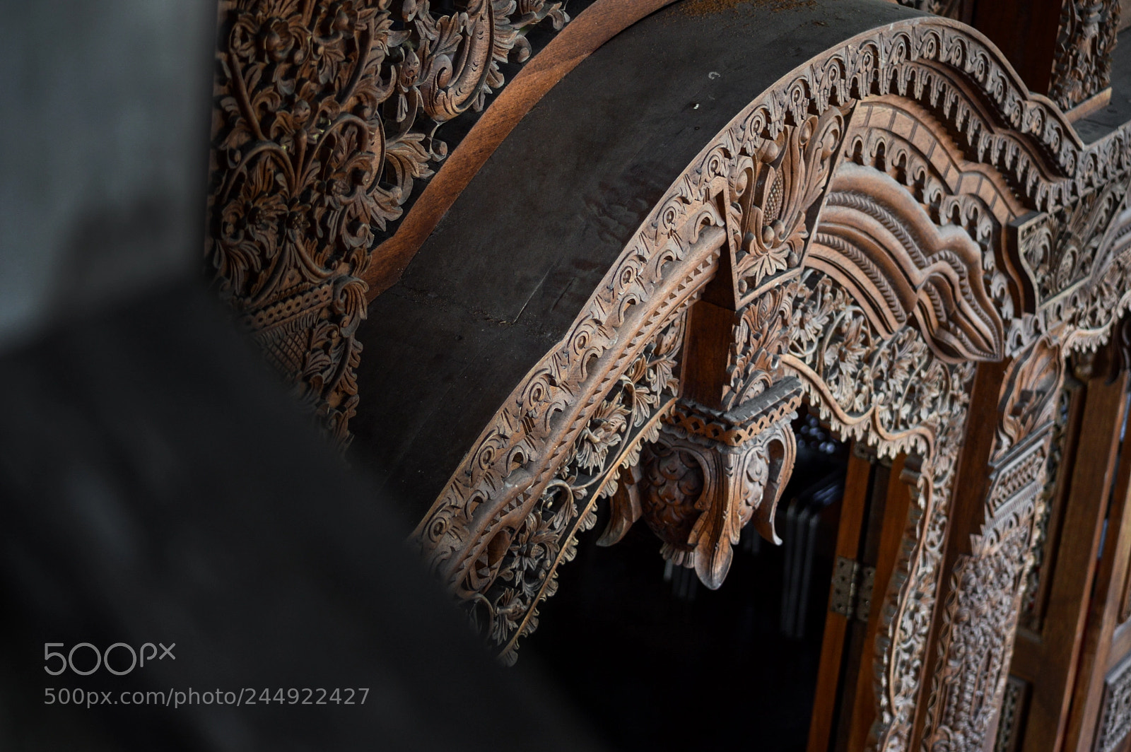 Nikon D3200 sample photo. Javanese wooden carvings photography