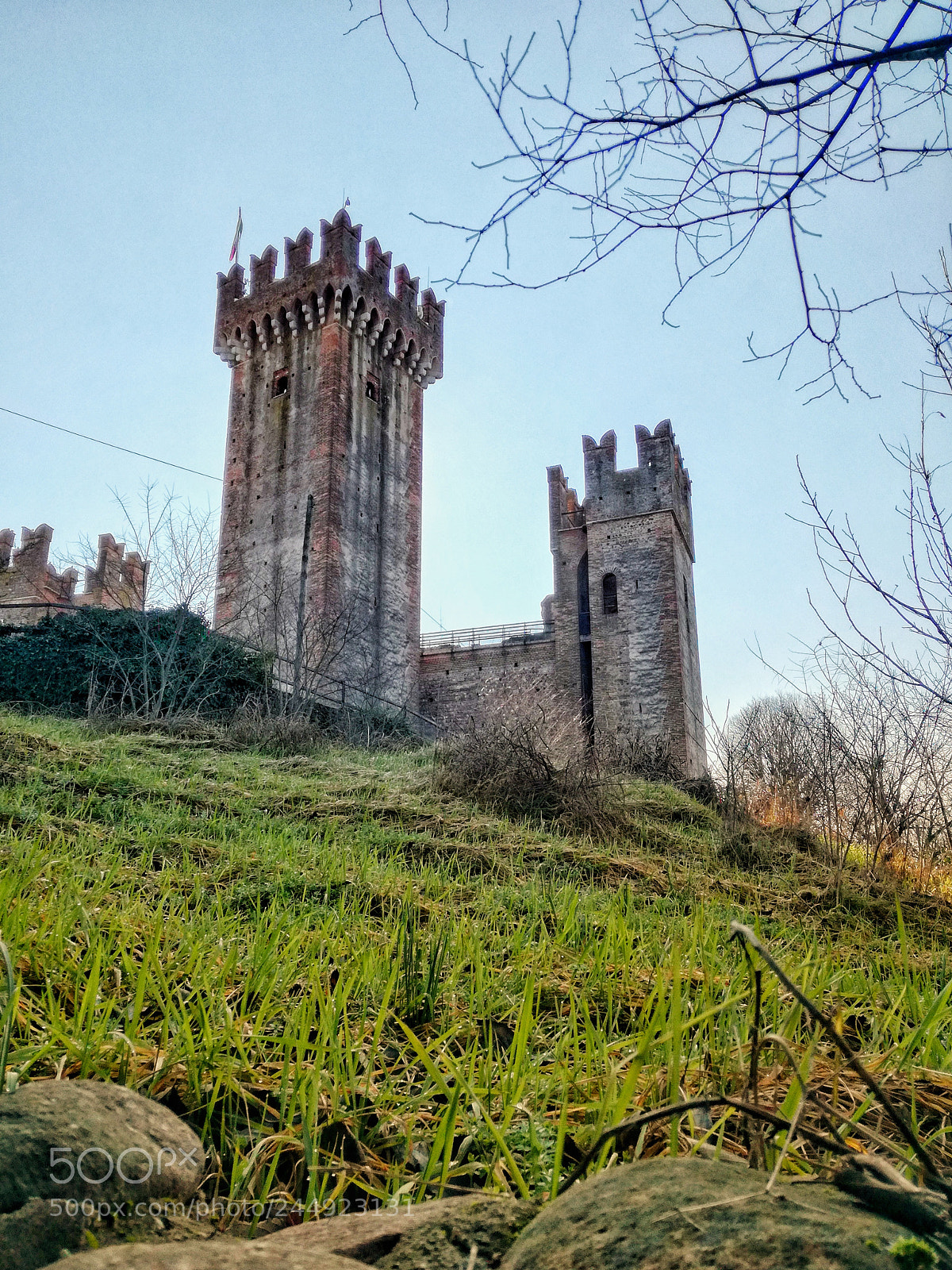 HUAWEI P9 LITE sample photo. Castello di valeggio sul photography