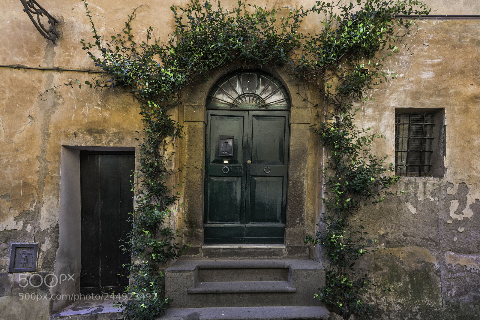 Sony a7 II sample photo. Porta tuscania photography