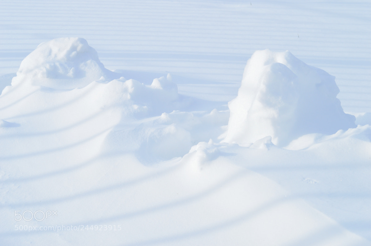 Nikon D3200 sample photo. Snow, wind and sun photography