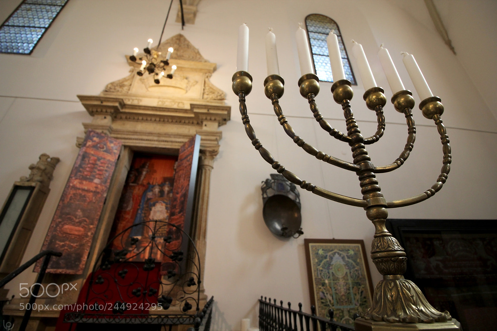 Canon EOS 600D (Rebel EOS T3i / EOS Kiss X5) sample photo. Menorah photography
