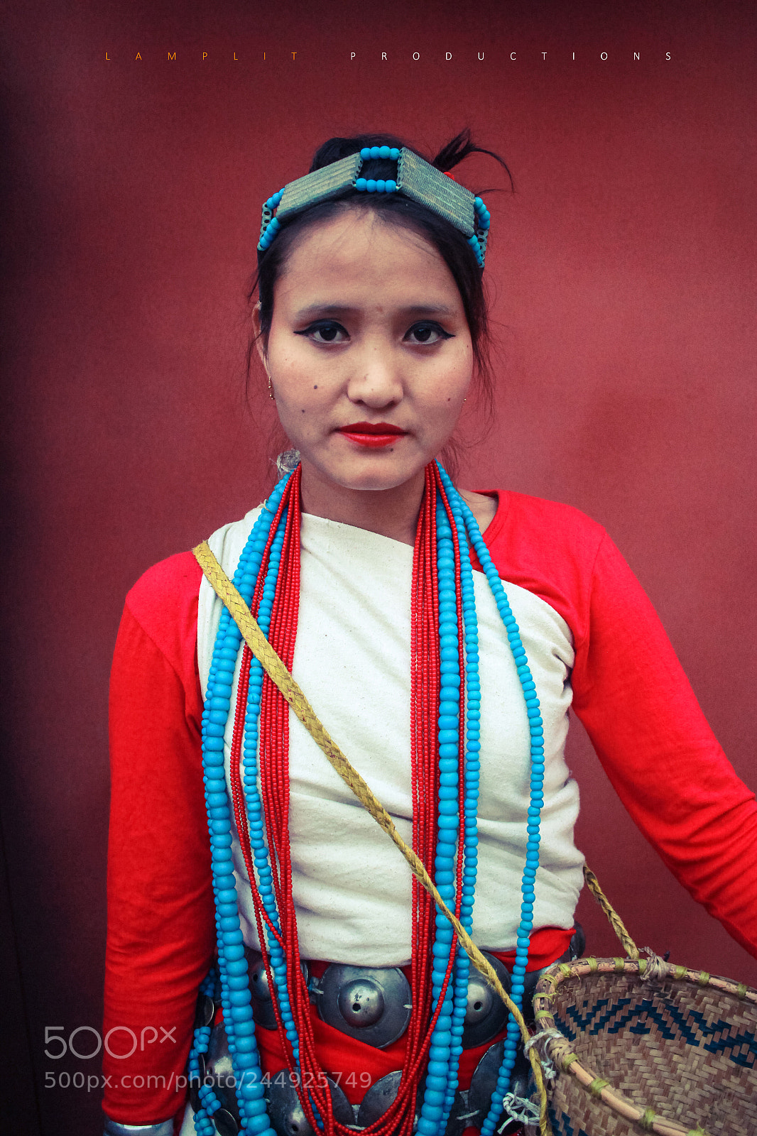 Canon EOS 550D (EOS Rebel T2i / EOS Kiss X4) sample photo. Nyishi tribe girl photography