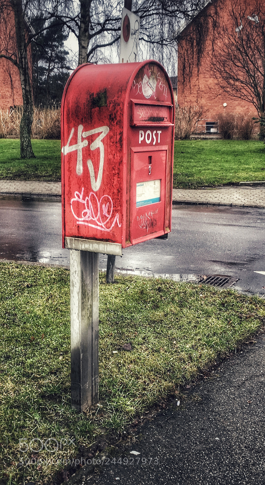 Apple iPhone SE sample photo. Brøndby photography