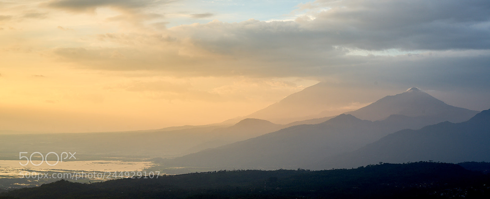 Sony a7 II sample photo. Gunung merbabu at sunrise photography