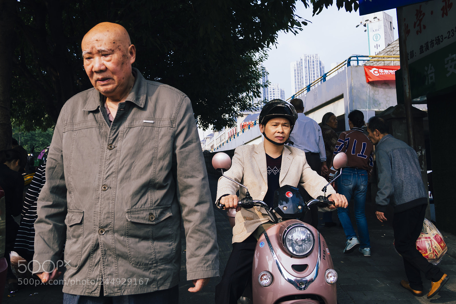 Olympus PEN E-PL5 sample photo. Street snap photography