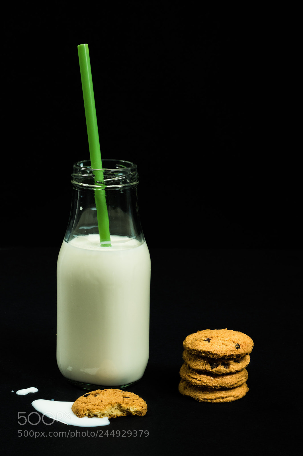 Pentax K-3 II sample photo. Milk and chocolate chip photography