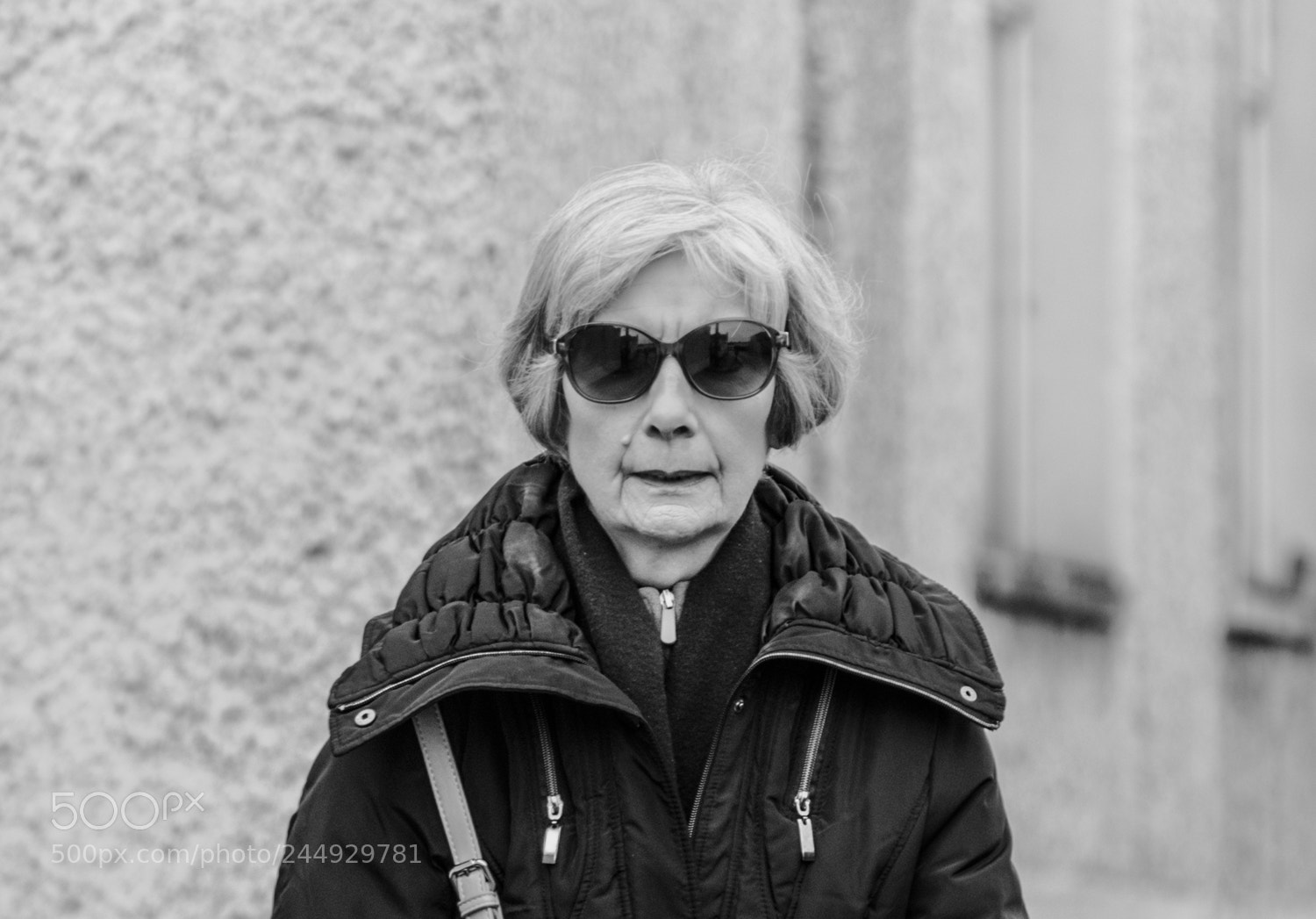 Nikon D5600 sample photo. Woman photography
