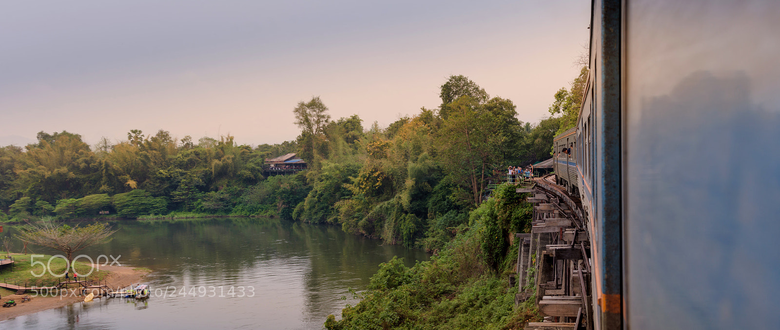 Nikon D7200 sample photo. Jungle train photography