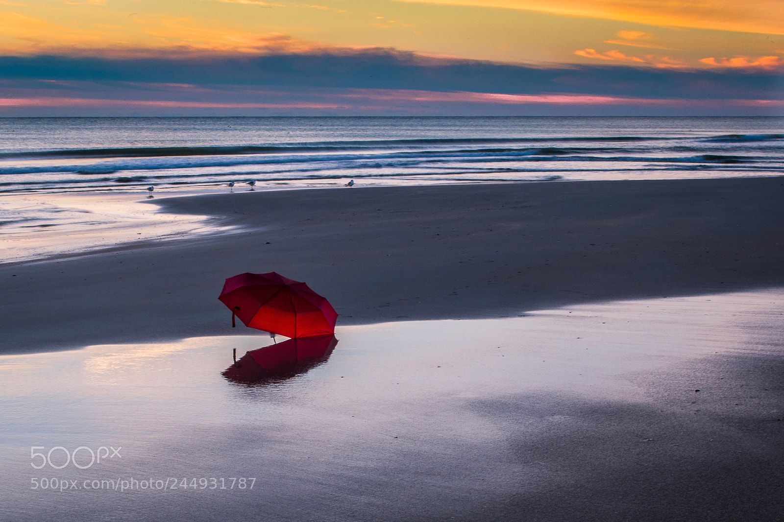 Canon EOS 7D Mark II sample photo. Umbrella and sunrise photography