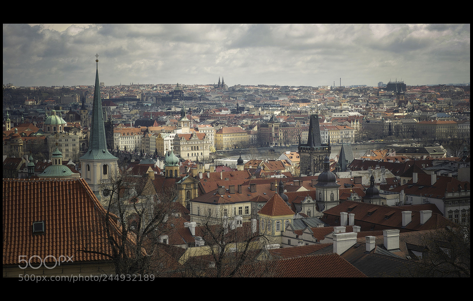 Sigma DP3 Merrill sample photo. City prague photography