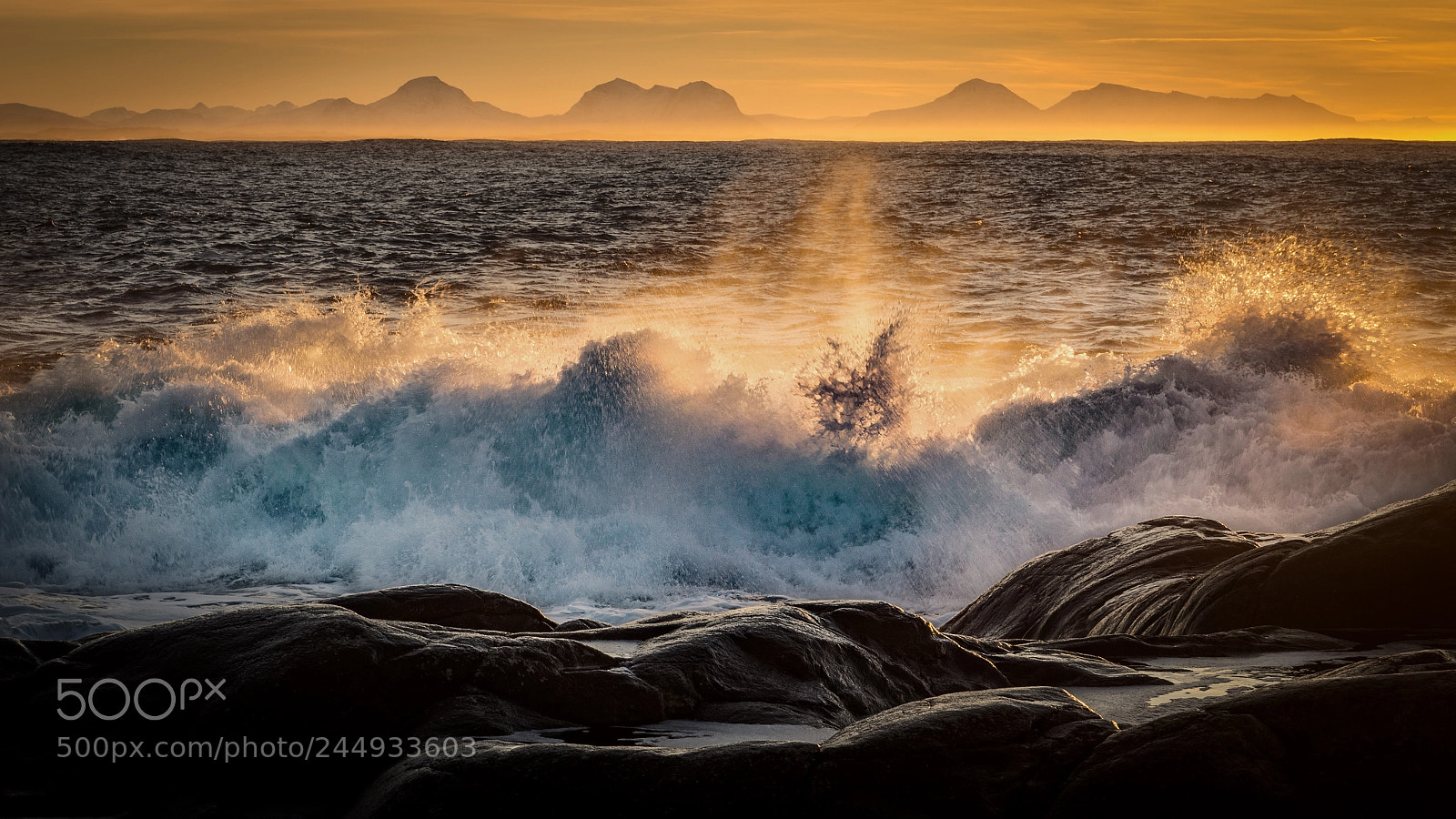 Nikon D610 sample photo. Sea waves hitting the photography