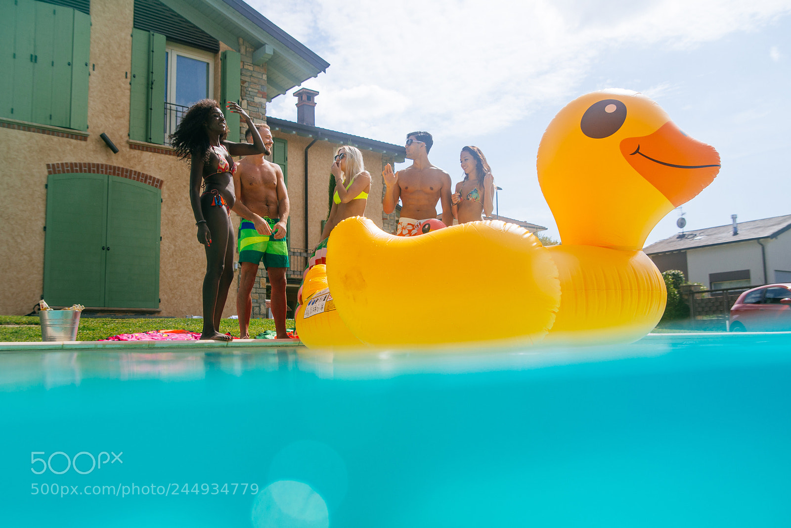 Nikon D610 sample photo. Group of friends having photography