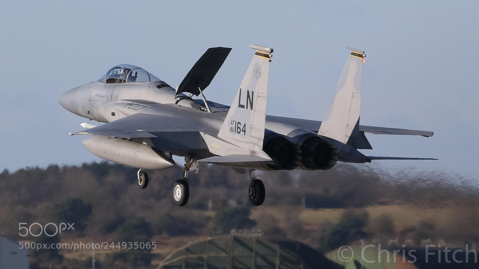 Canon EOS 7D Mark II sample photo. F-15c landing photography