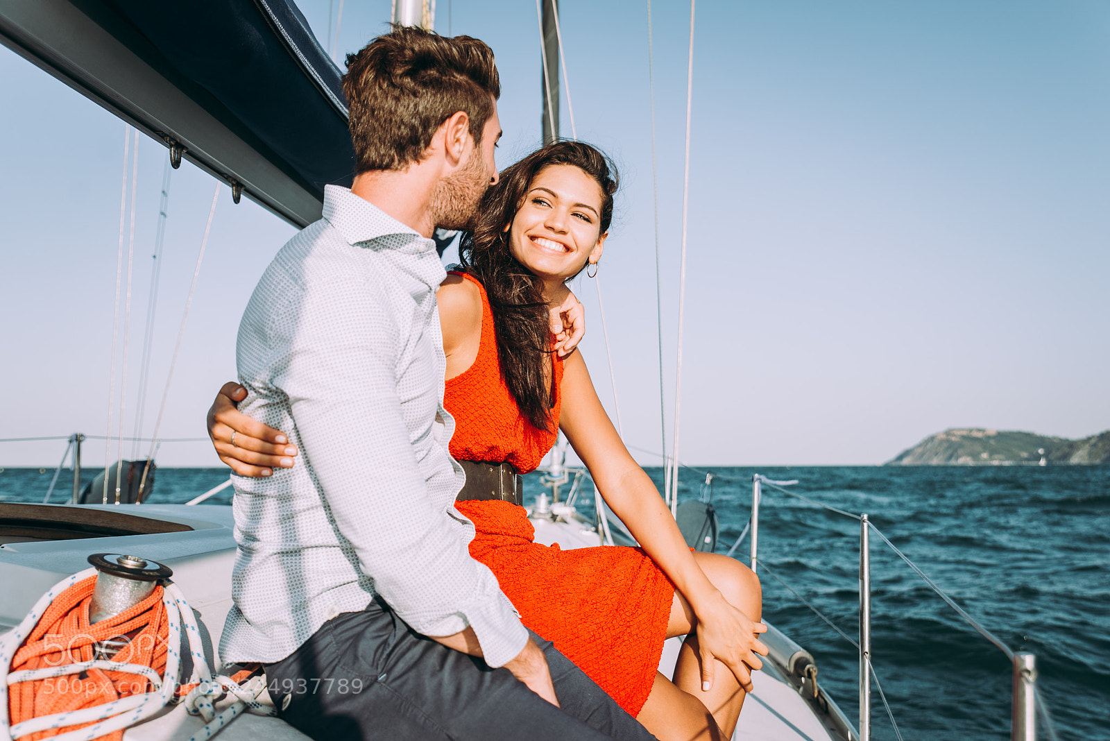 Nikon D610 sample photo. Happy couple taking a photography