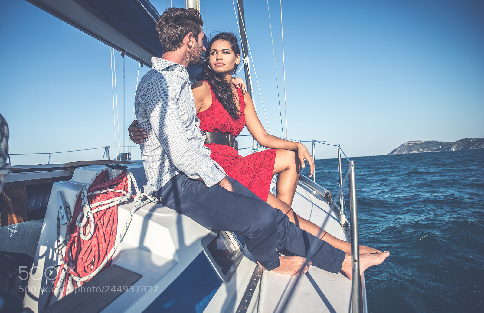 Nikon D610 sample photo. Happy couple taking a photography
