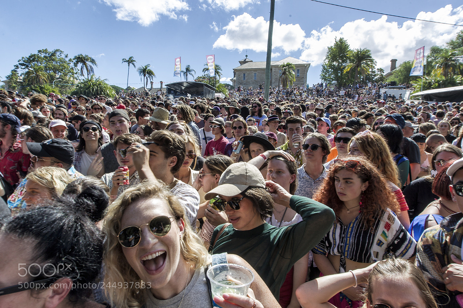 Canon EOS-1D Mark IV sample photo. Crowd lane way in photography