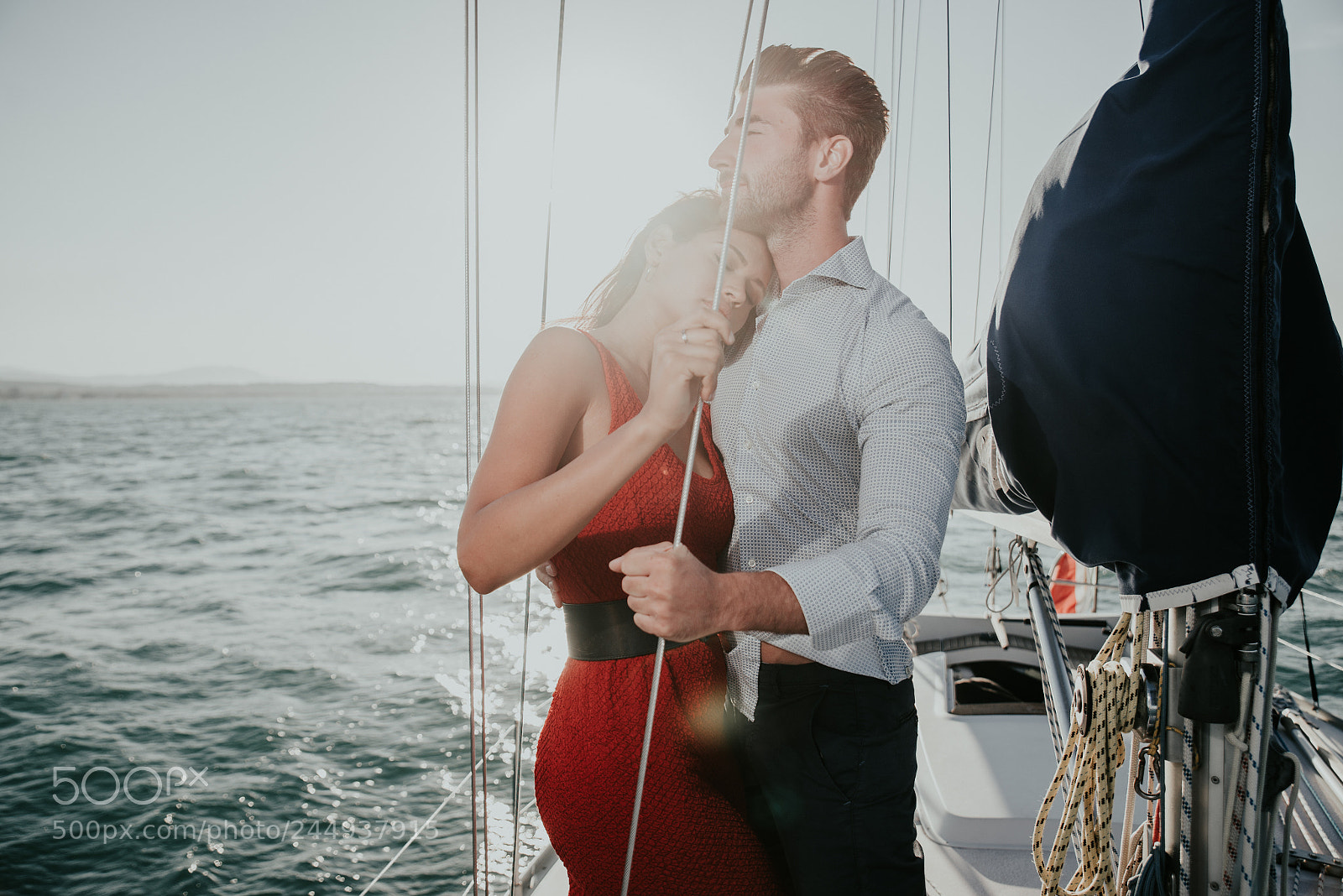 Nikon D610 sample photo. Happy couple taking a photography