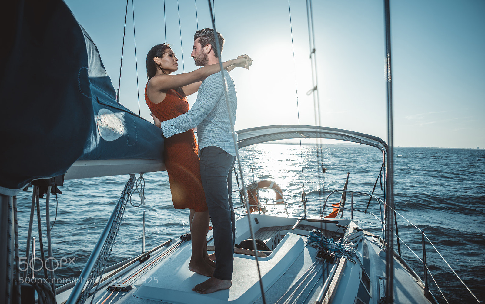Nikon D610 sample photo. Happy couple taking a photography