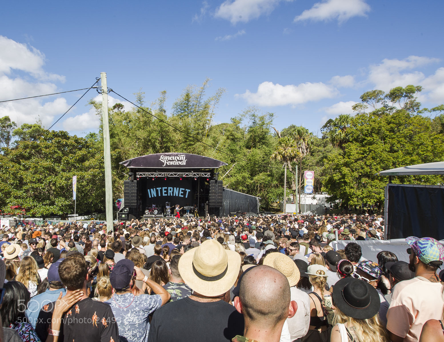 Canon EOS-1D Mark IV sample photo. Crowd photography