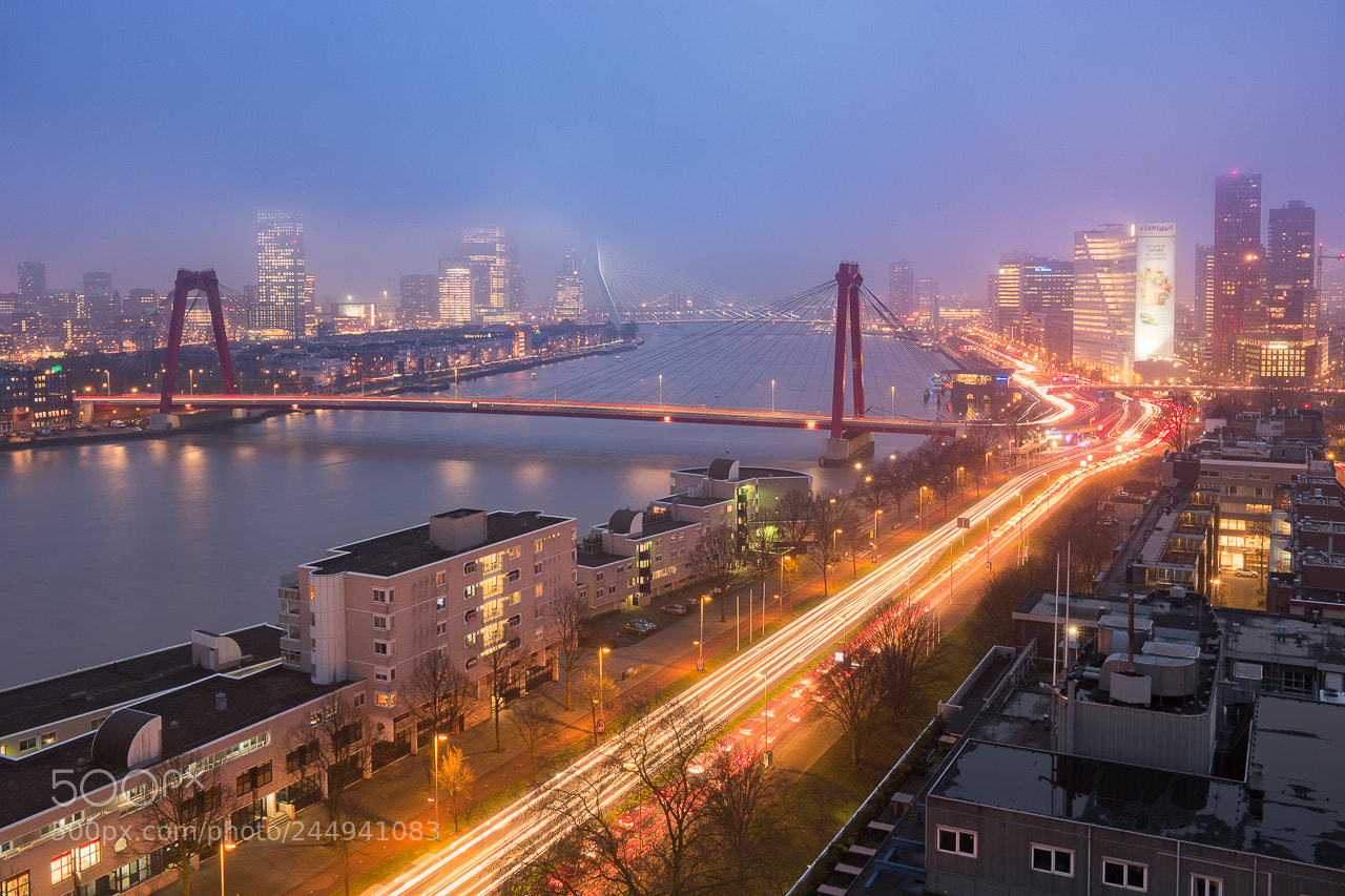 Samsung NX1 sample photo. Rotterdam - fading into photography