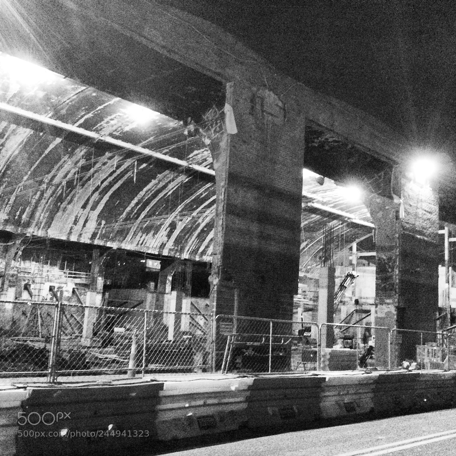 Apple iPhone 5s sample photo. Coliseum under construction photography