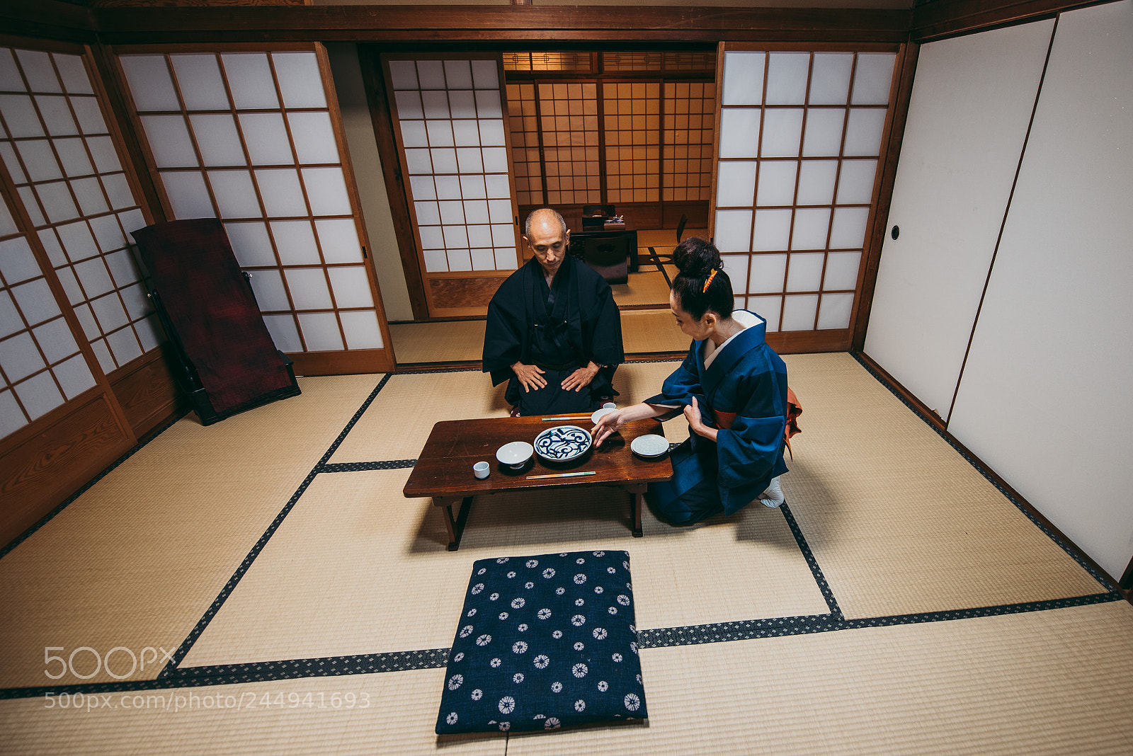 Nikon D610 sample photo. Senior japanese couple moments photography