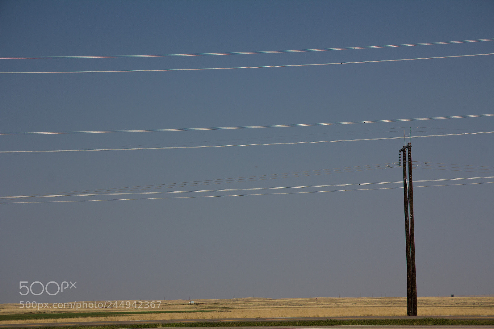 Canon EOS 550D (EOS Rebel T2i / EOS Kiss X4) sample photo. Wires and prairie photography