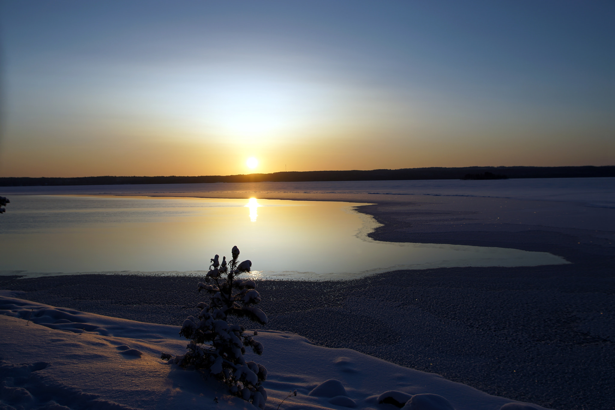 Sony SLT-A68 sample photo. Päijänne lake, sunset @finland photography