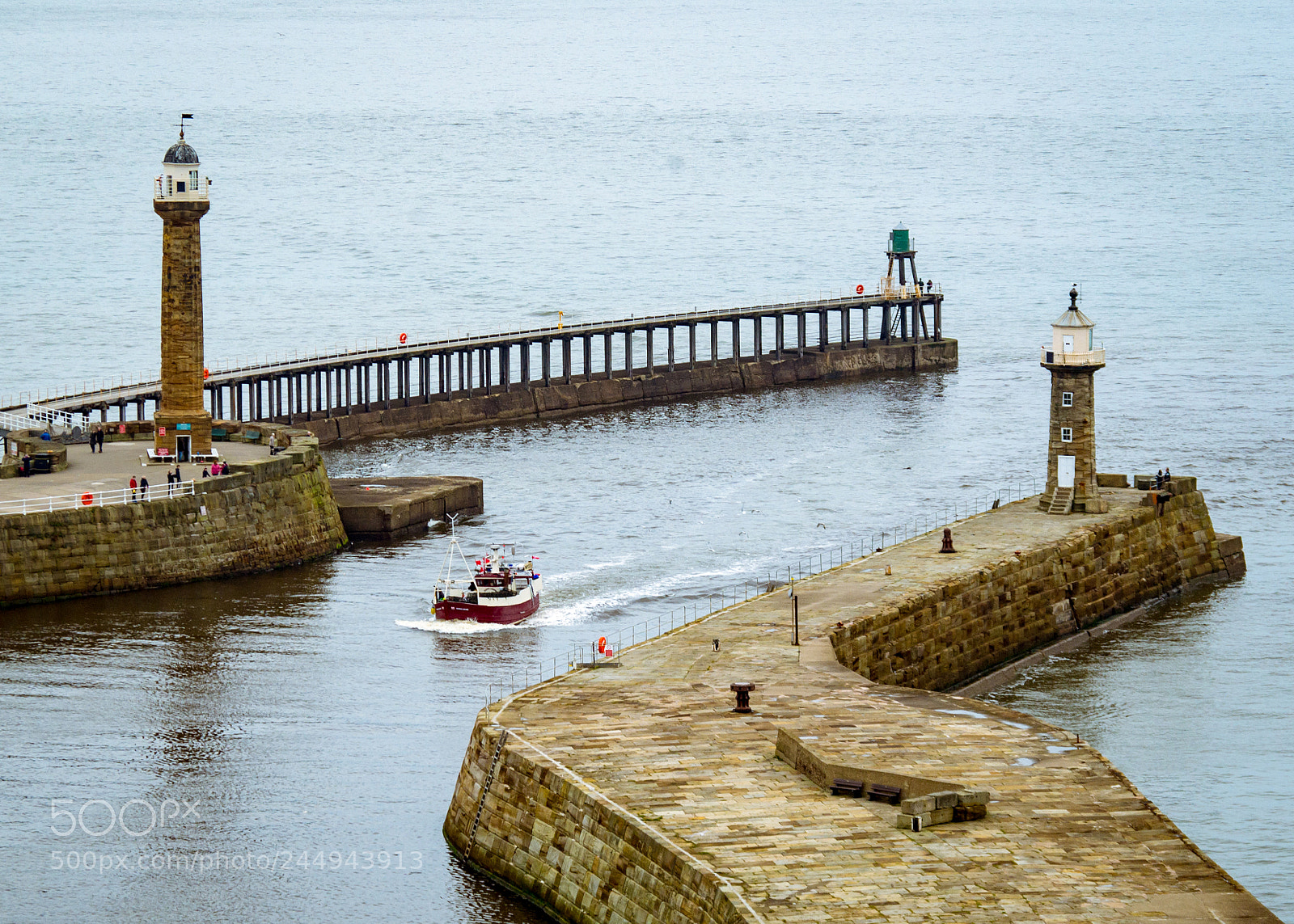 Pentax K-30 sample photo. Returning home to harbour photography
