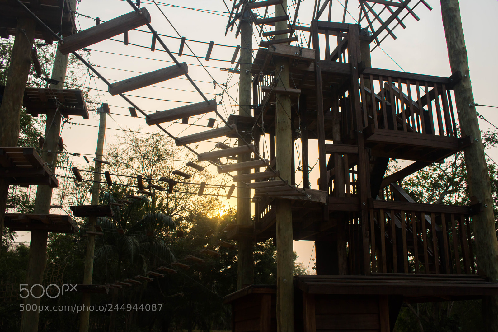 Canon EOS 750D (EOS Rebel T6i / EOS Kiss X8i) sample photo. Sunset photography