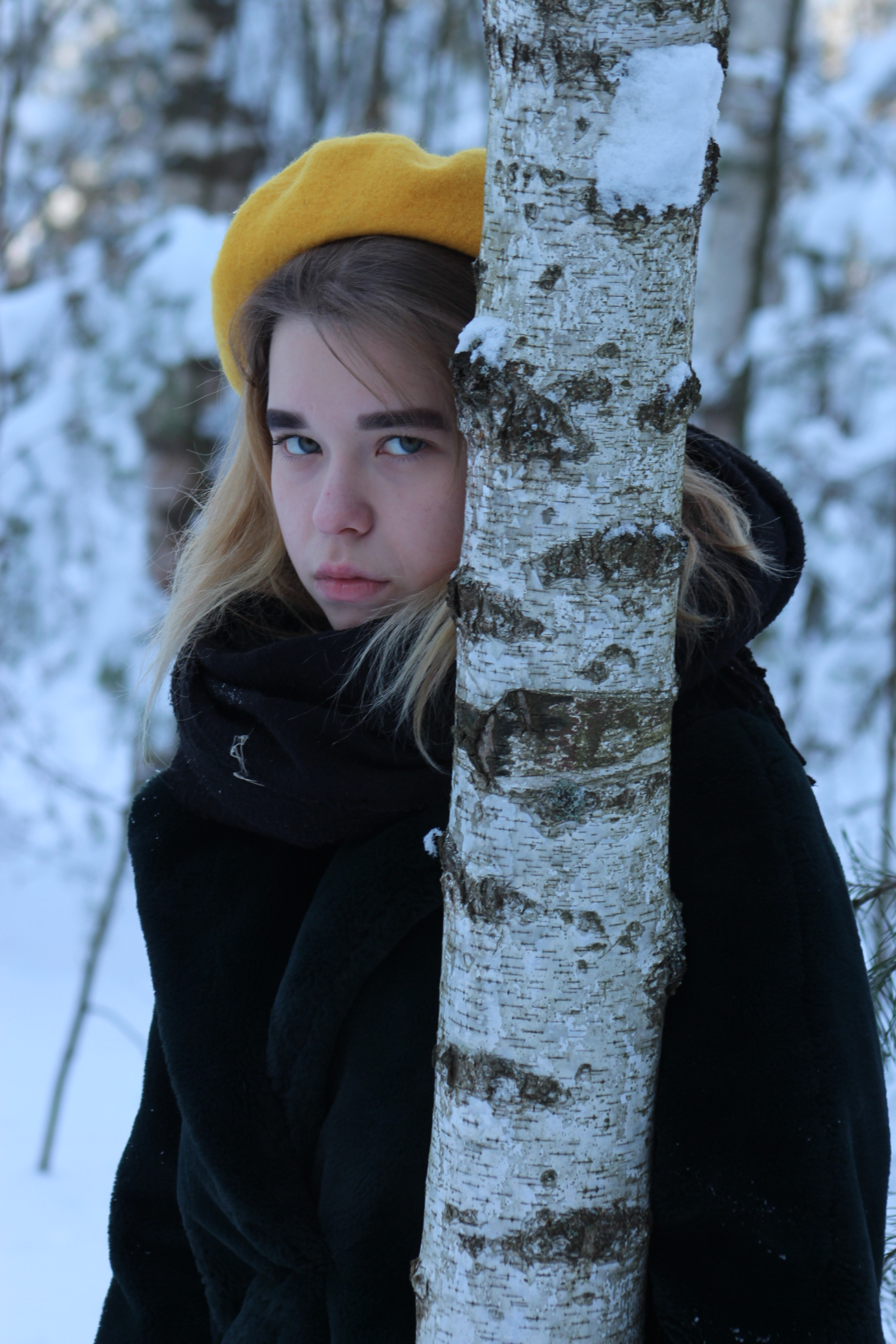 Canon EF 75-300mm f/4-5.6 USM sample photo. Yellow riding hood photography