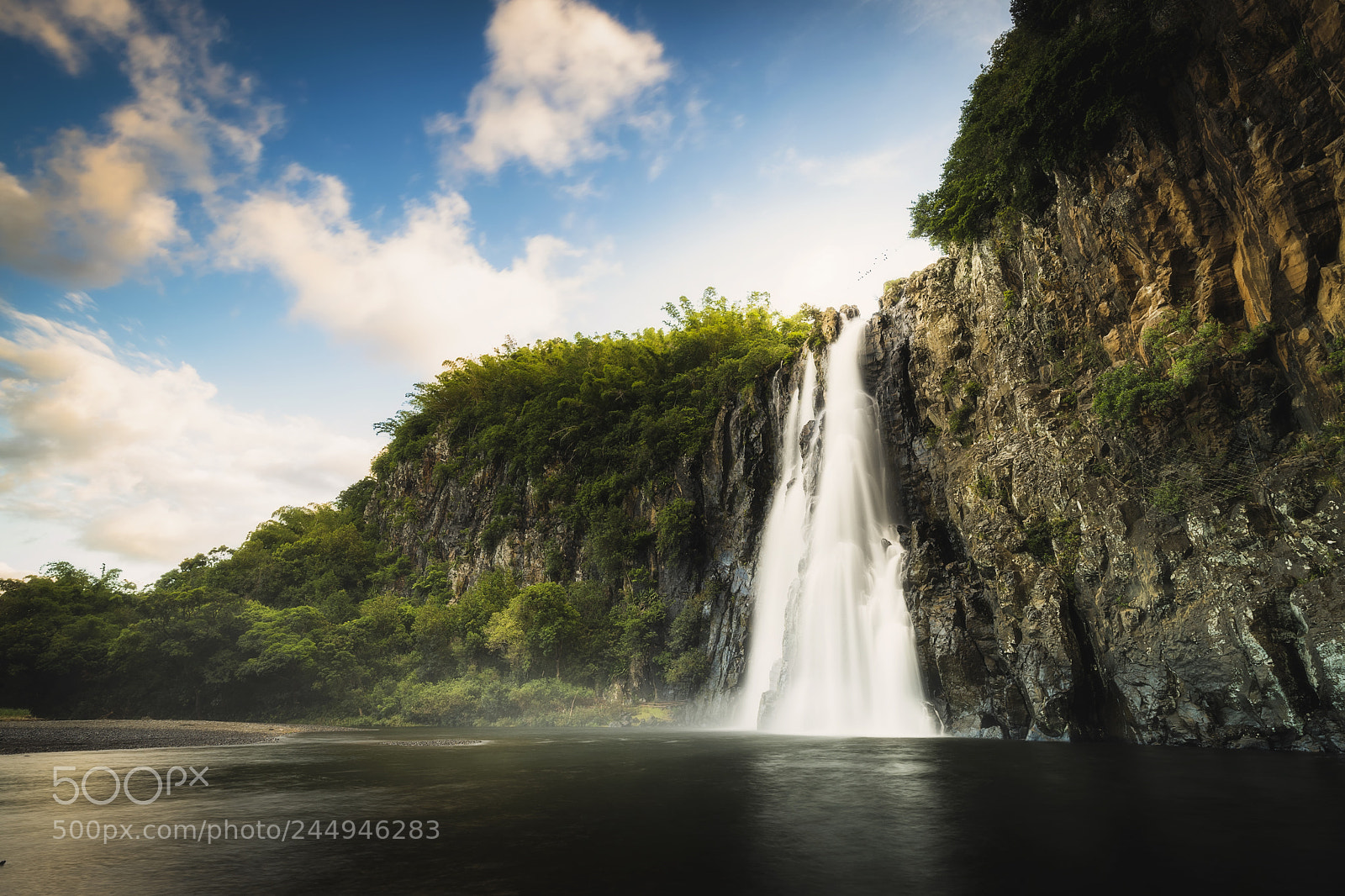 Sony a7 sample photo. Niagara waterfall photography