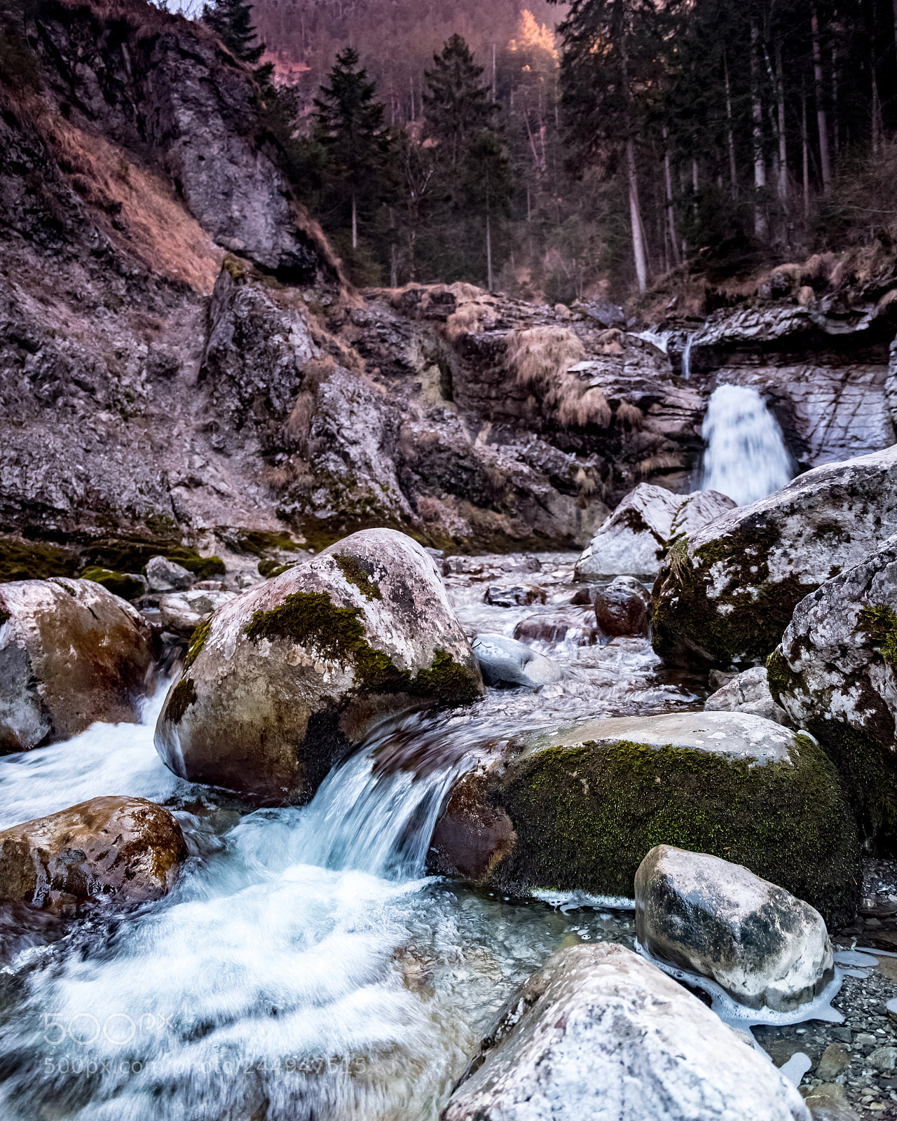 Canon EOS 6D Mark II sample photo. Flow photography